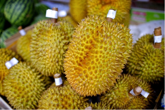 1596418263911558.jpg 馬來(lái)西亞進(jìn)口榴蓮清關(guān)